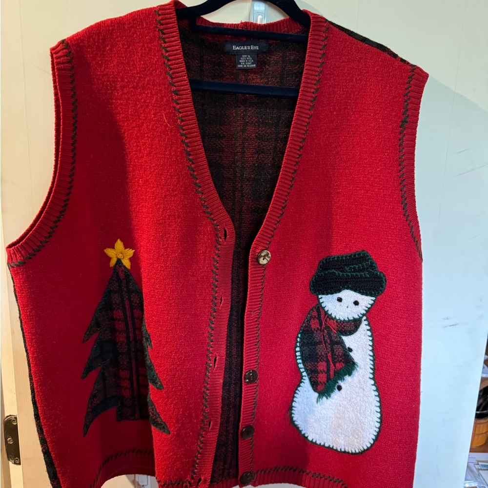 Eagle's Eye Red Snowman Vest